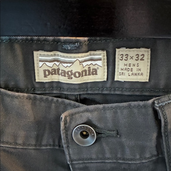 Patagonia Men’s Grey Iron Clad Pants - Picture 6 of 6